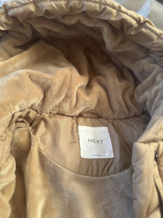 Зимова куртка (пальто) для дівчинки Next, р.122