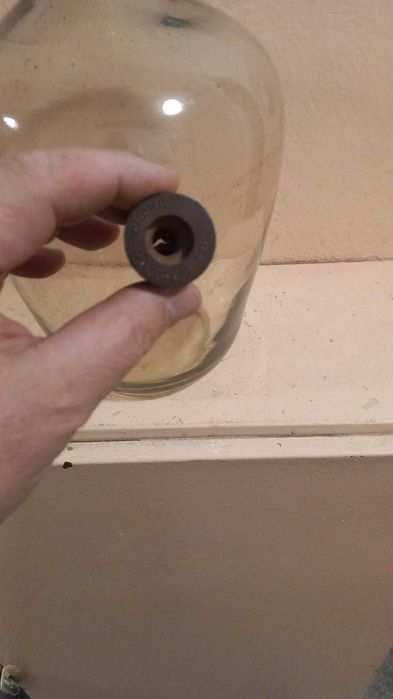 Stary gąsior 5 litrów z korkiem.