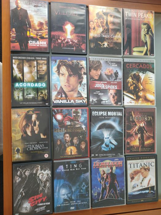 Vendo  Filmes e Concertos em DVD.