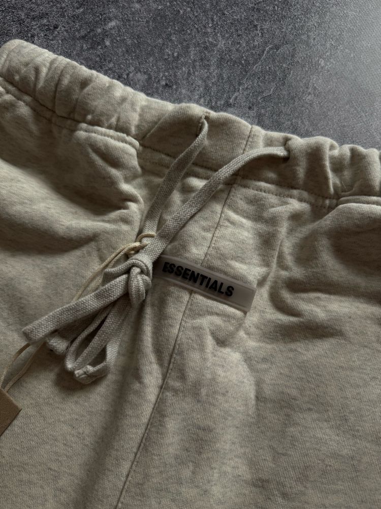 Шорти Essentials/шорти есентіалс/Esentials/FOG/Fear of God
