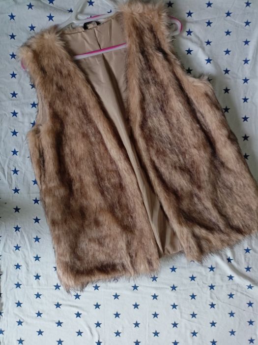 Esmara futerko  kamizelka pasek jak nowe