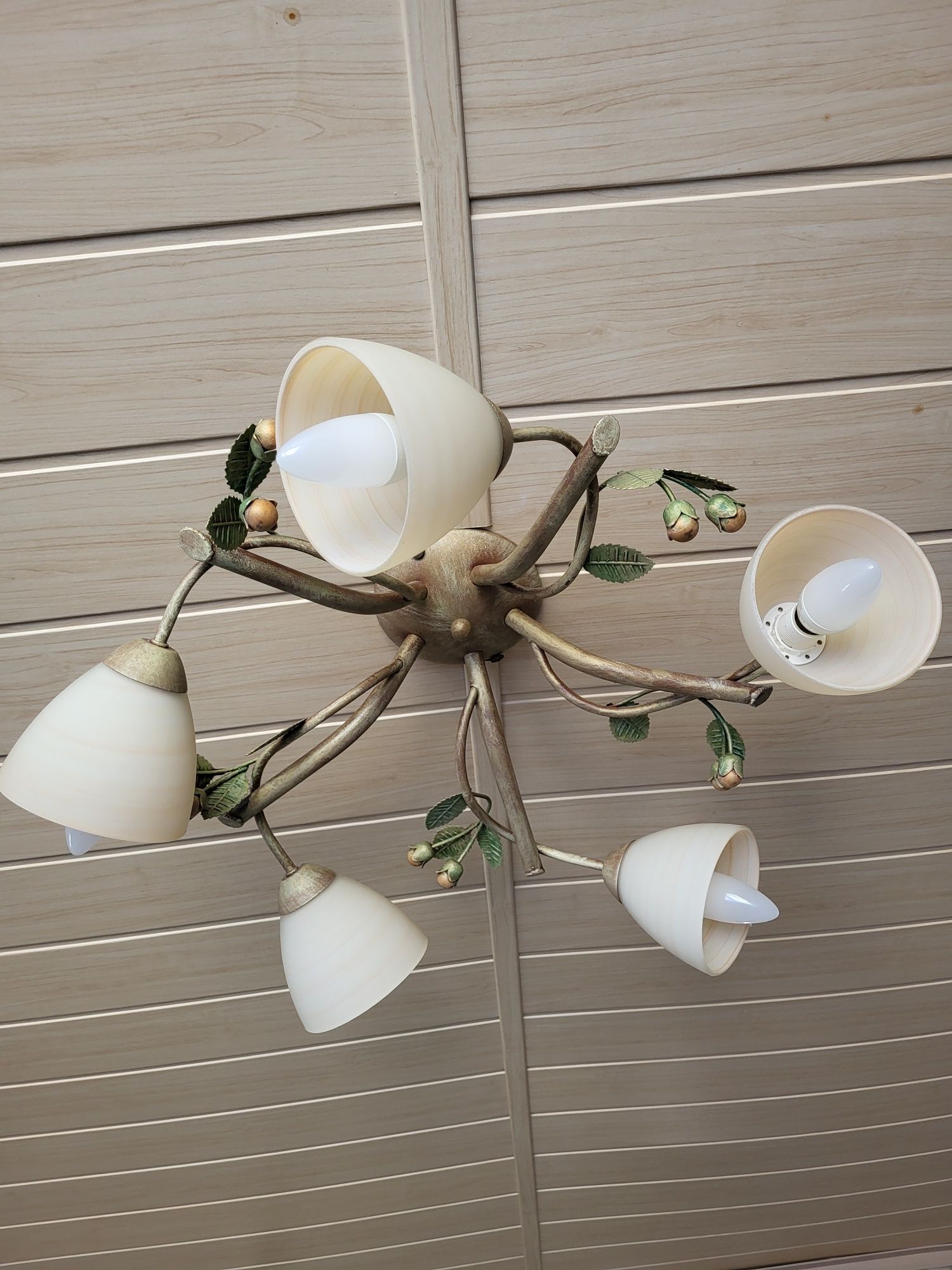 Żyrandol plus lampa stojaca zestaw