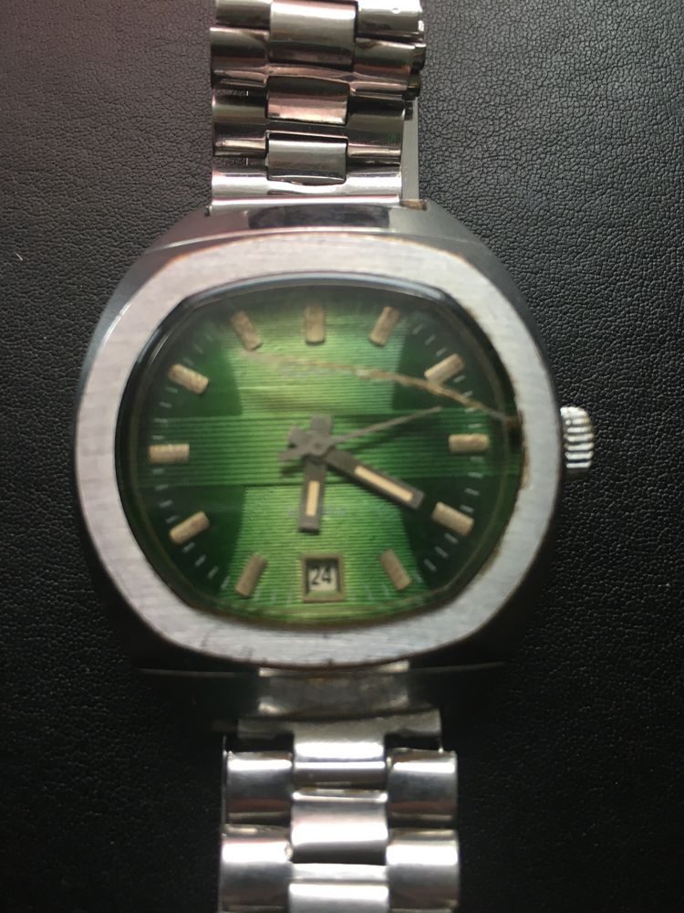 Zegarek Slava Stary zegarek vintage mechaniczny