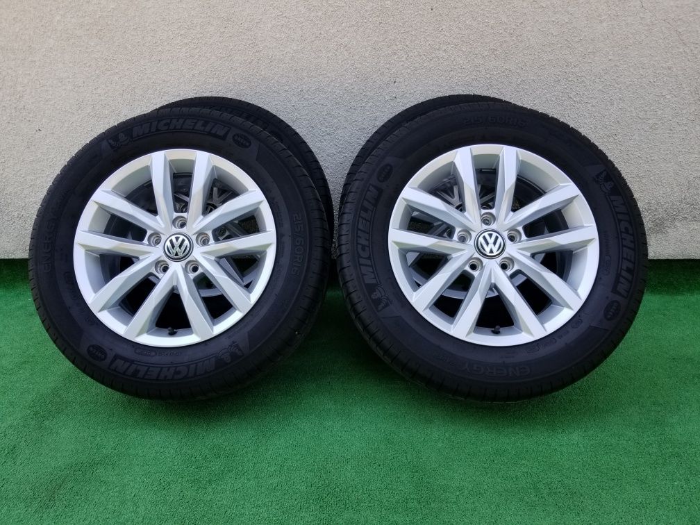 Диски Фольксваген r16 5/112. Volkswagen Passat B8. Колеса 215/60/16