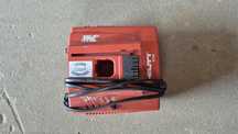 Ładowarka do baterii hilti