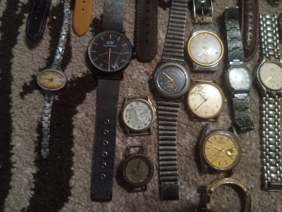 Набір годинників на запчастини і робочі