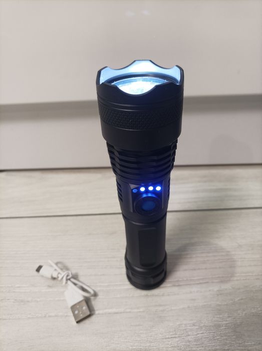 Фонарик с зарядкой