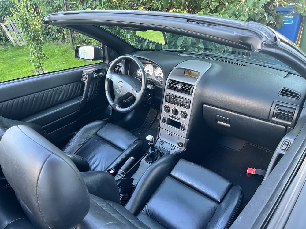 Opel Astra Bertone Cabrio 2.2 benzyna  elektryczny  Dach klimatyzacja