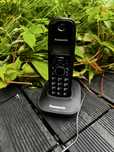 Telefon bezprzewodowy z platforma ladujaca