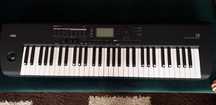 Korg I3 - stan idealny + twardy case gratis!