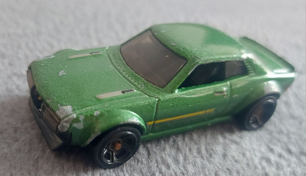 Hot Wheels toyota celica z 2012 roku