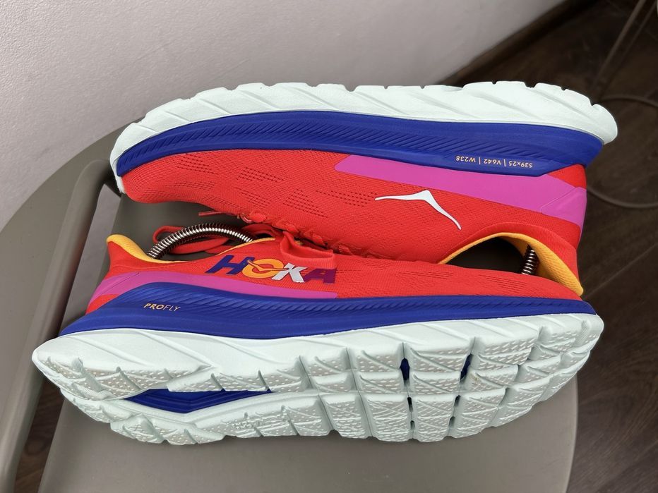 Оригінал! Кросівки Hoka Mach 4 42.5 розмір MM1204