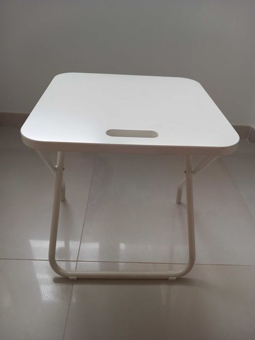Banco dobrável branco - 38x38x47 cm