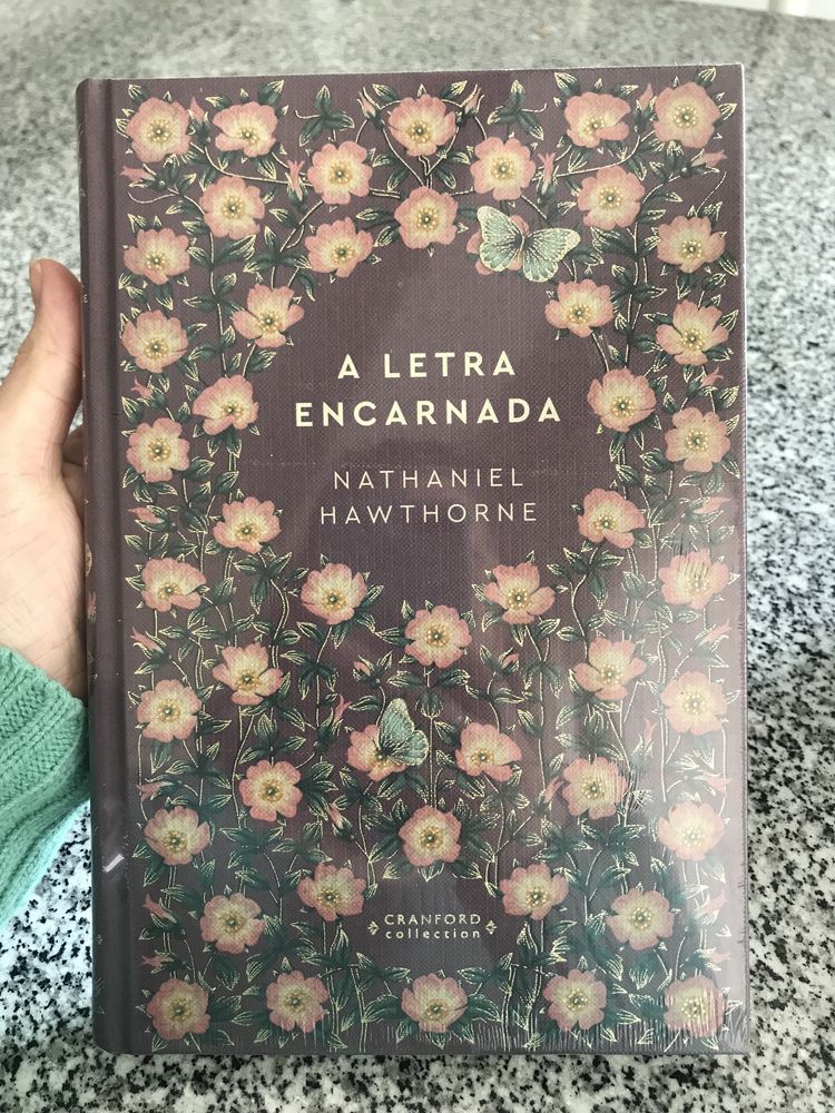 Livros da Coleção Romances Eternos