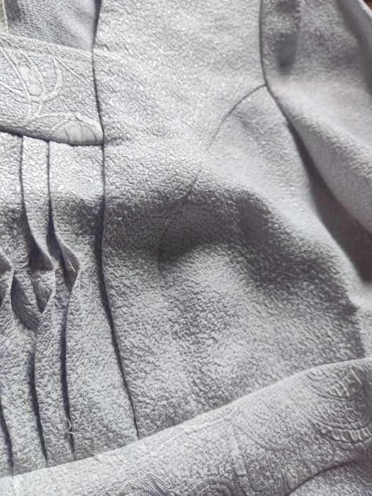 Віддам нові жіночі плаття