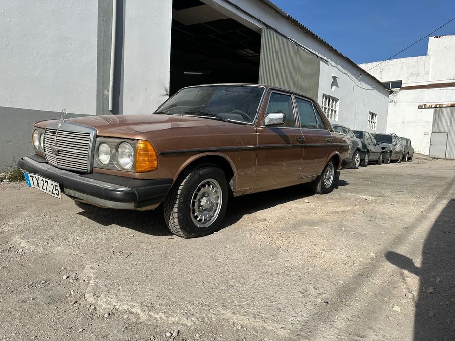 Mercedes w123 300D versao Americano 1977
