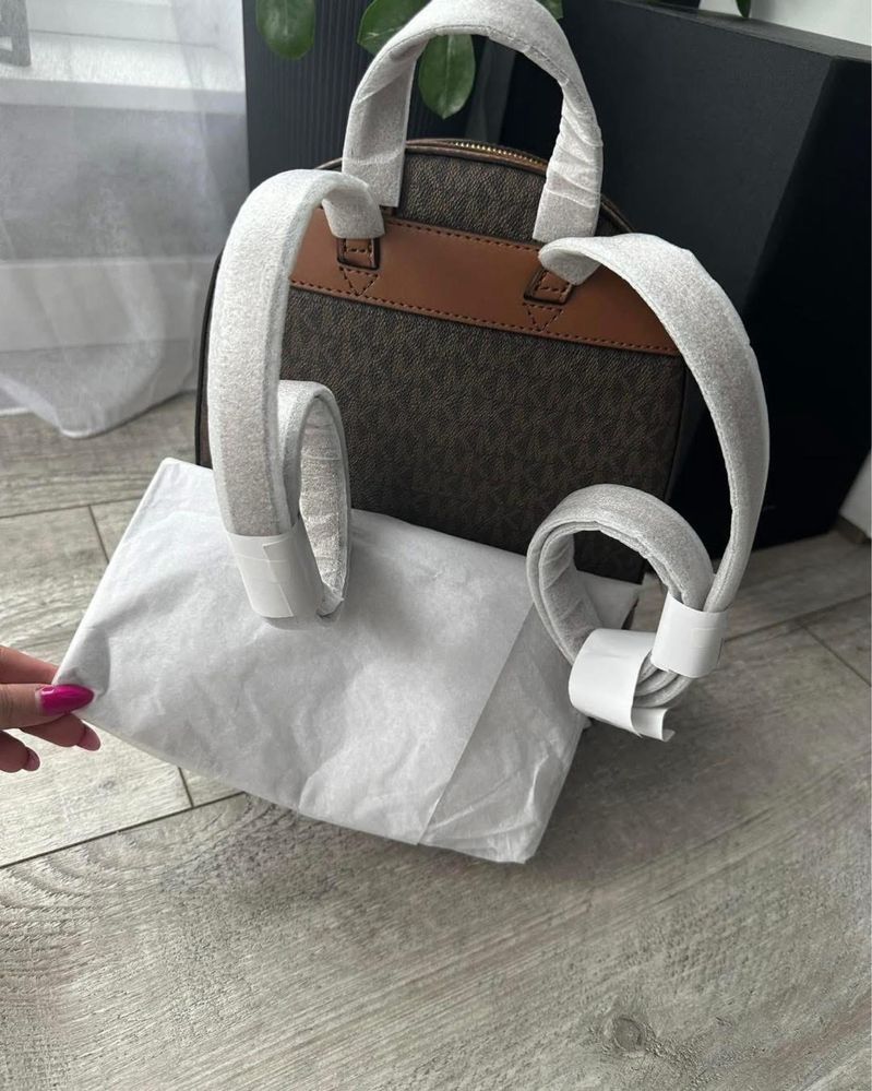 Nowy plecak Michael Kors Jaycee medium vanillia