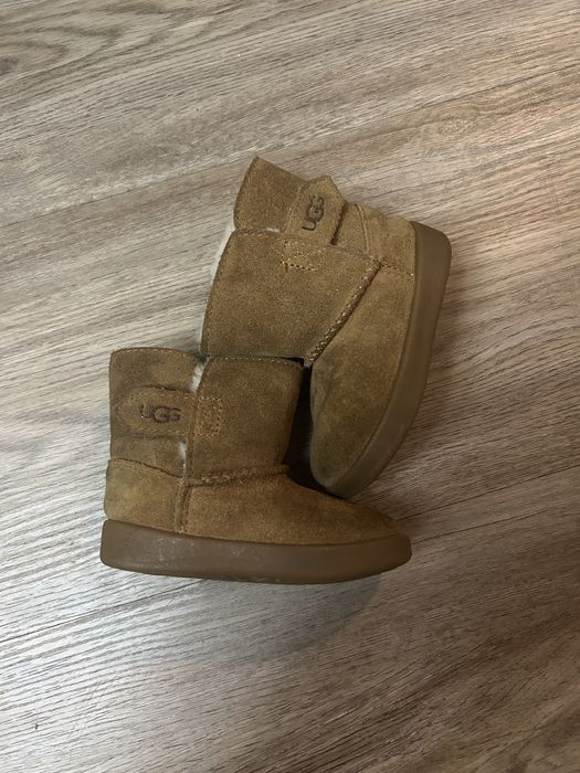 Дитячі натуральні ugg