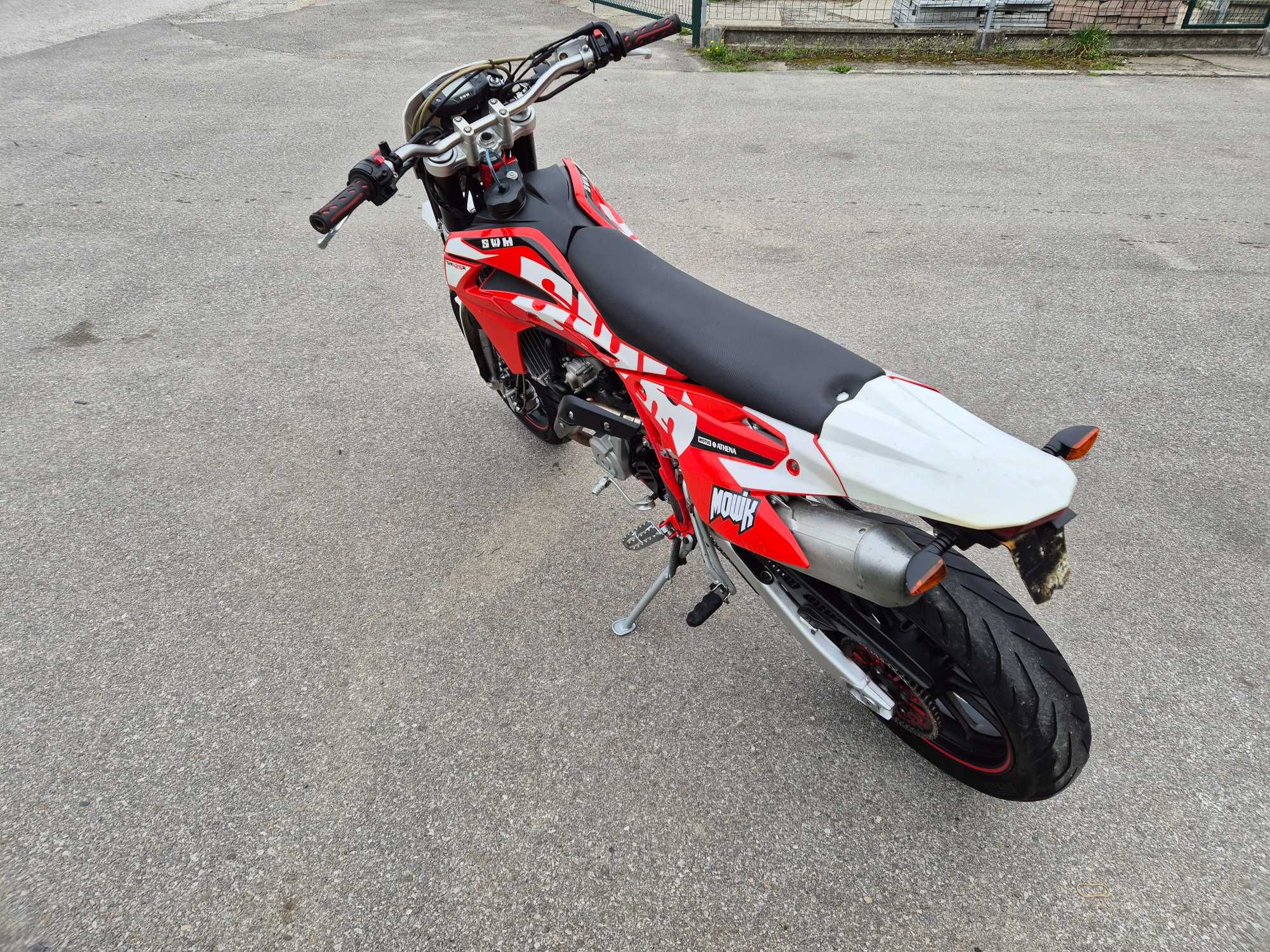 SWM SM 125 R 2016r Supermoto Mały przebieg !!! rs sx tuono DowózTarnów