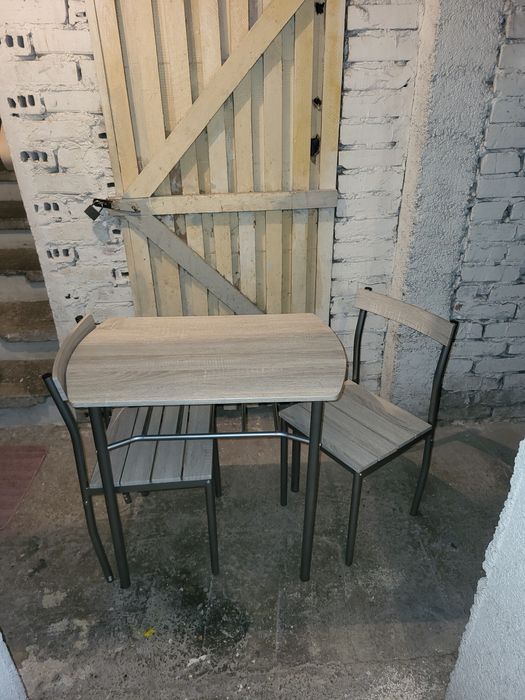 Stolik z krzesłami 80x50x70