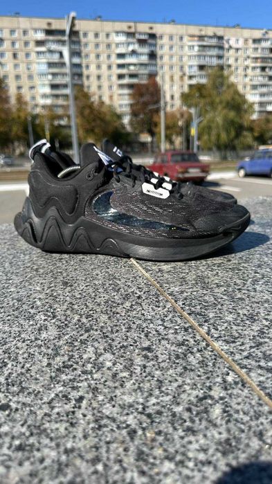 Nike Giannis Immortality 2 [US 12 |30 cm]