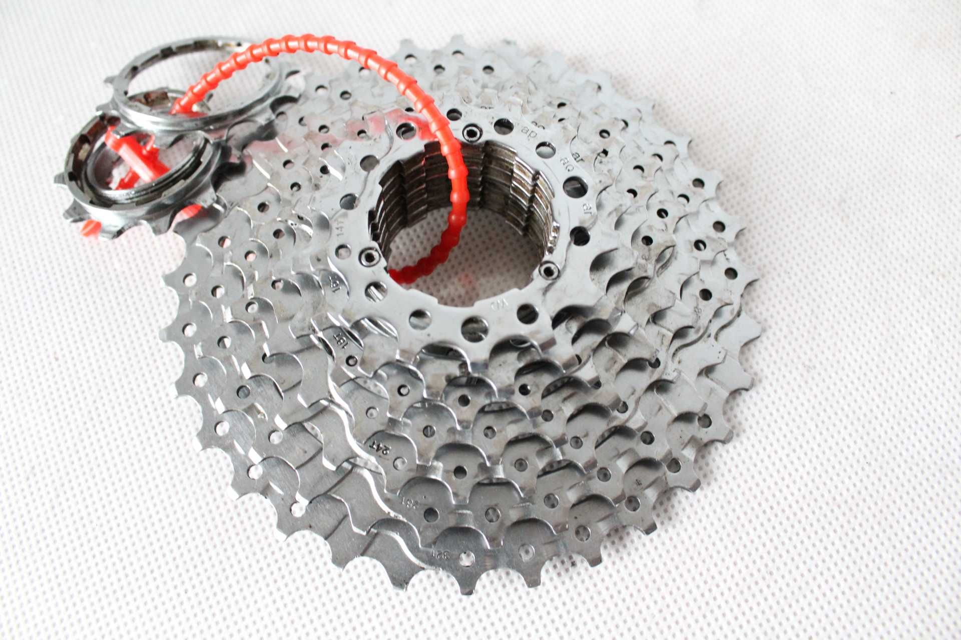 kaseta shimano CS-HG70 -9 zakres 11-32T rozbieralna zębatka cd9