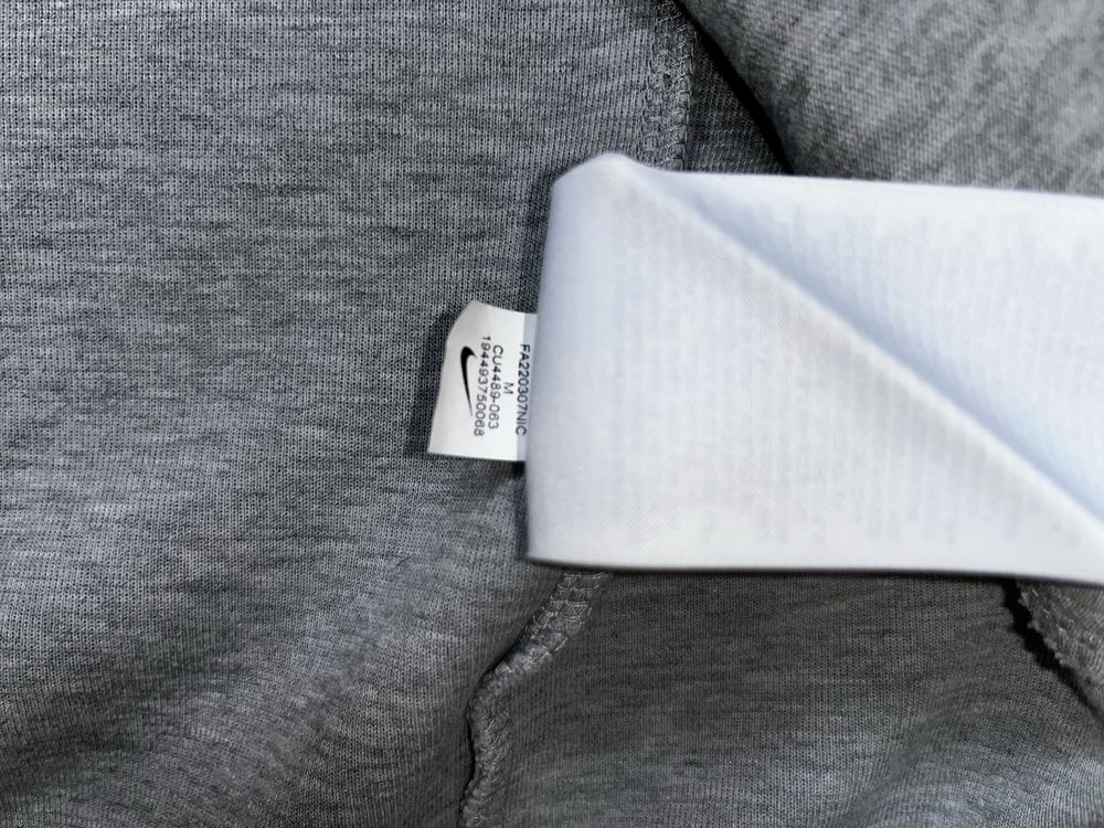 nike tech fleece