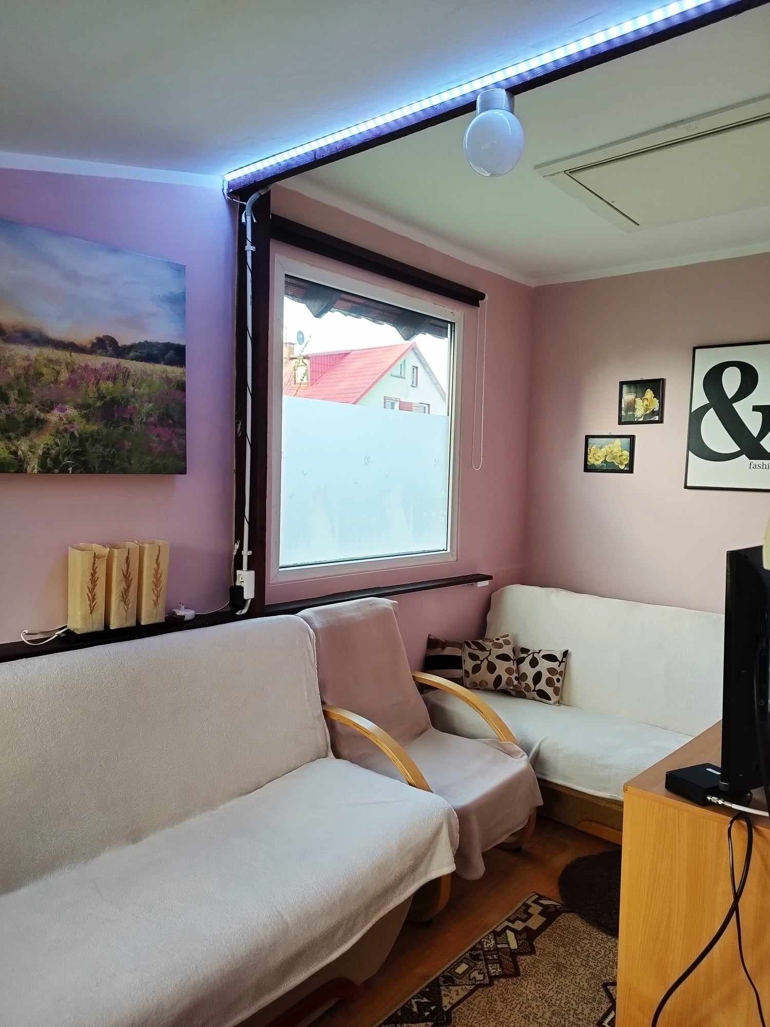 Domek  nad jeziorem ,,Zielona Odskocznia"(wifi)-6 osobowy )