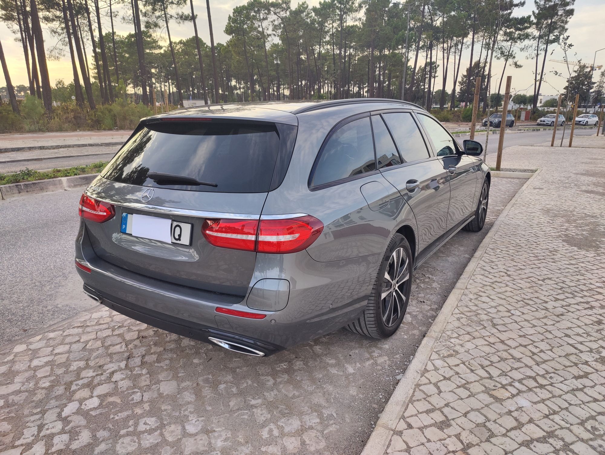 Mercedes-Benz E300de Exclusive Line