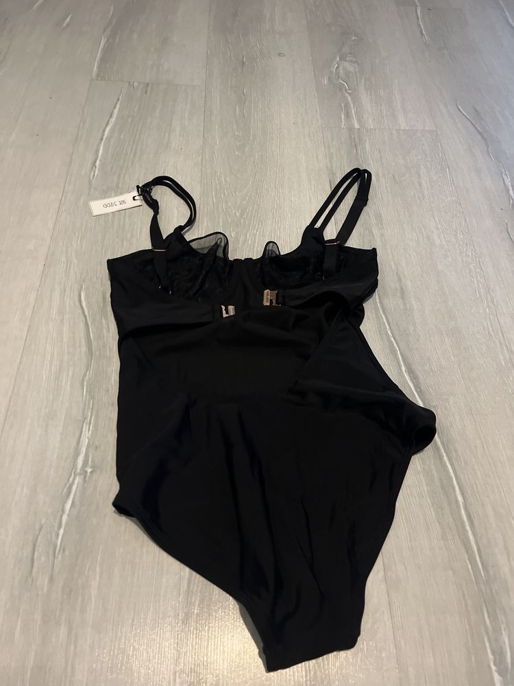 Купальник 32 D xs пишнтй бюст