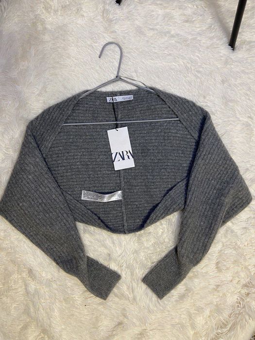 Ціна 350грн. Колір сірий . Бренд Zara