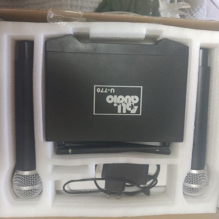 Радио микрофоны.  .