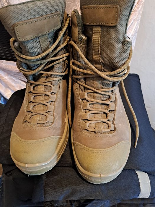 Берці в гарному стані