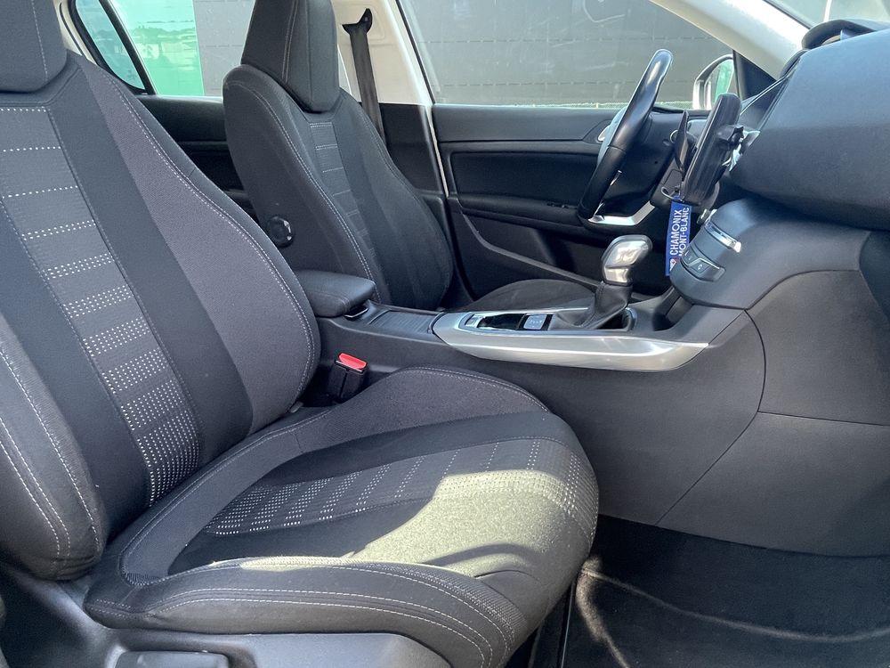 PEUGEOT 308 Caixa Automática