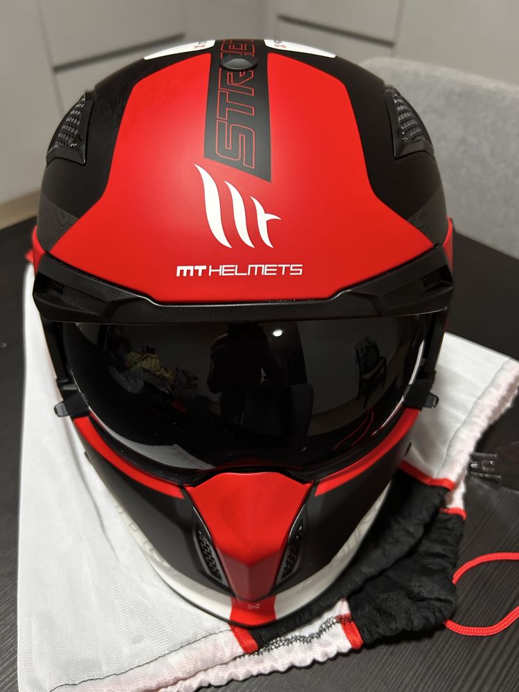 Capacete MT Helmets Streetfighter
