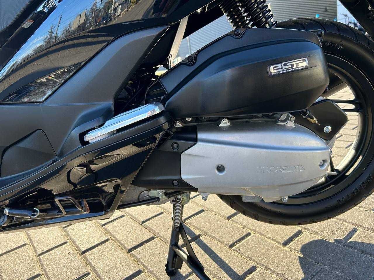 Японский скутер Honda PCX 150 без пробега по Украине идеал