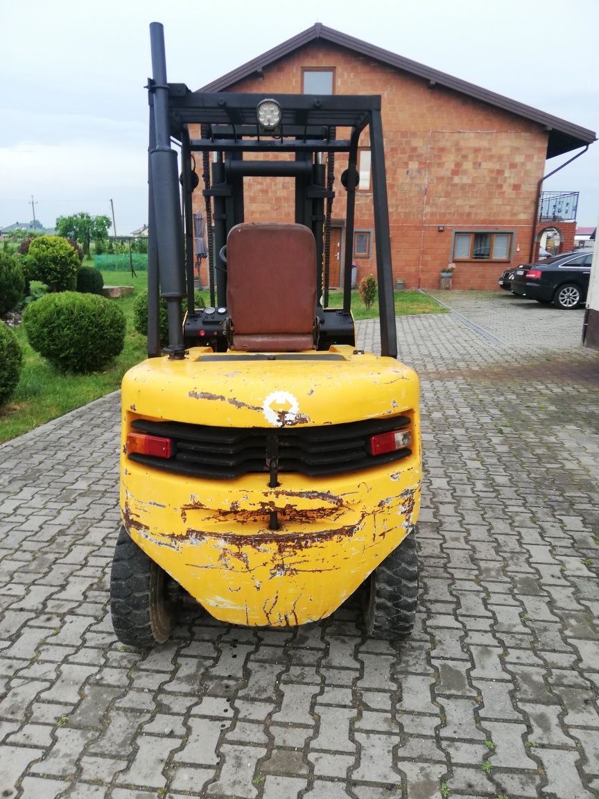 Wózek widłowy Bułgar 3.5t. Balkancar