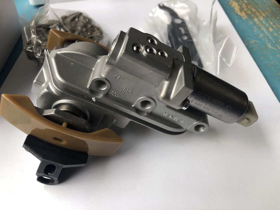 Натяжитель цепи Audi A6 1.8 VW Passat B-5 1.8T Skoda SuperB 058109088K