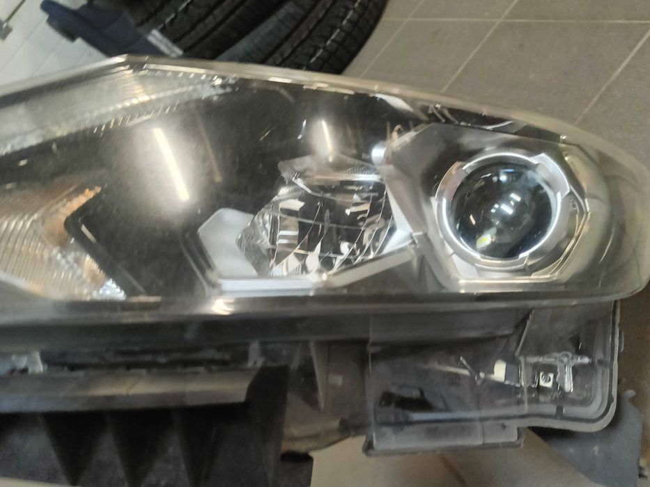 Reflektor lewy  full LED Qashqai j11 13-