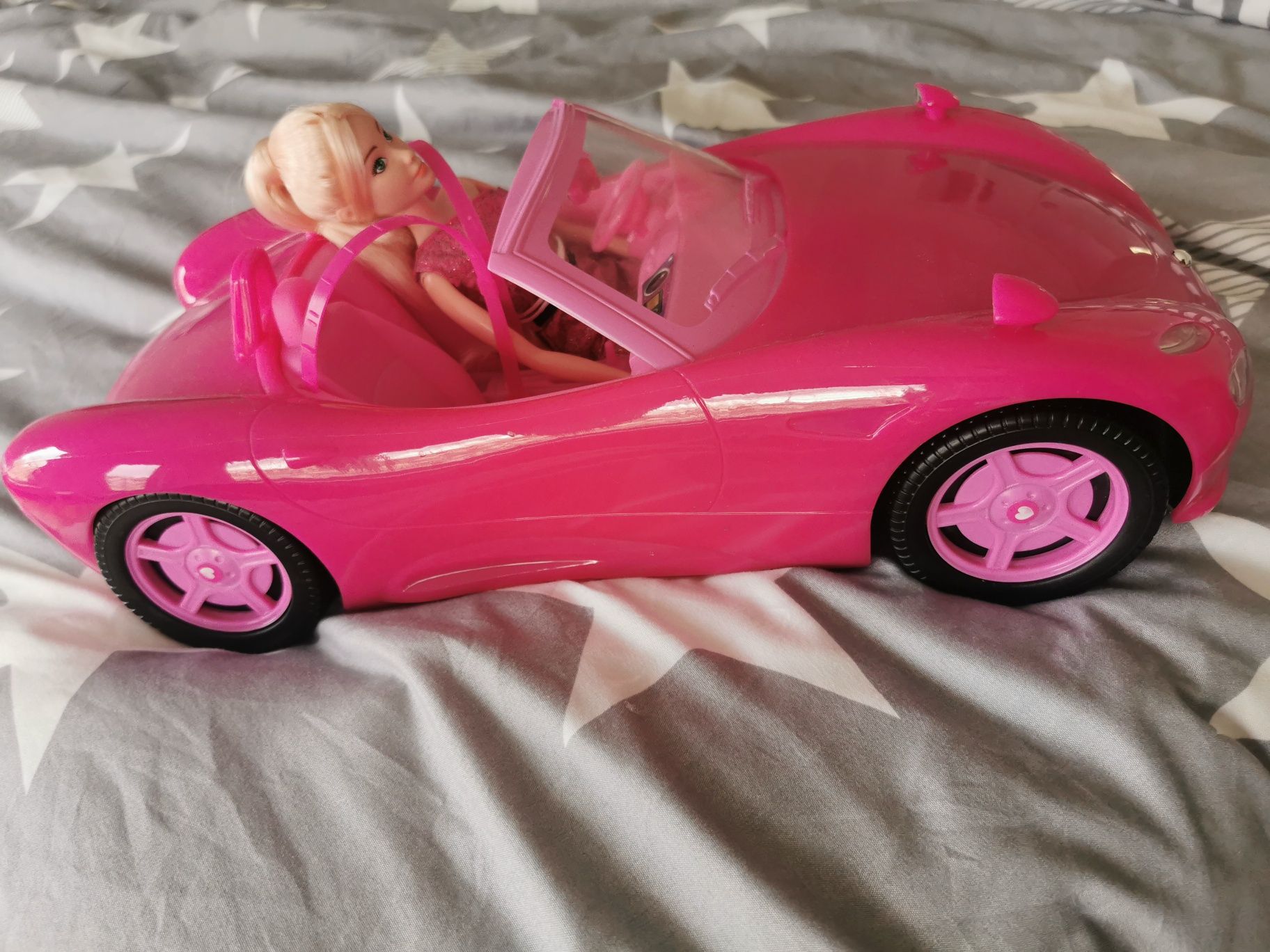 Samochód różowy z lalą BARBIE jak nowy