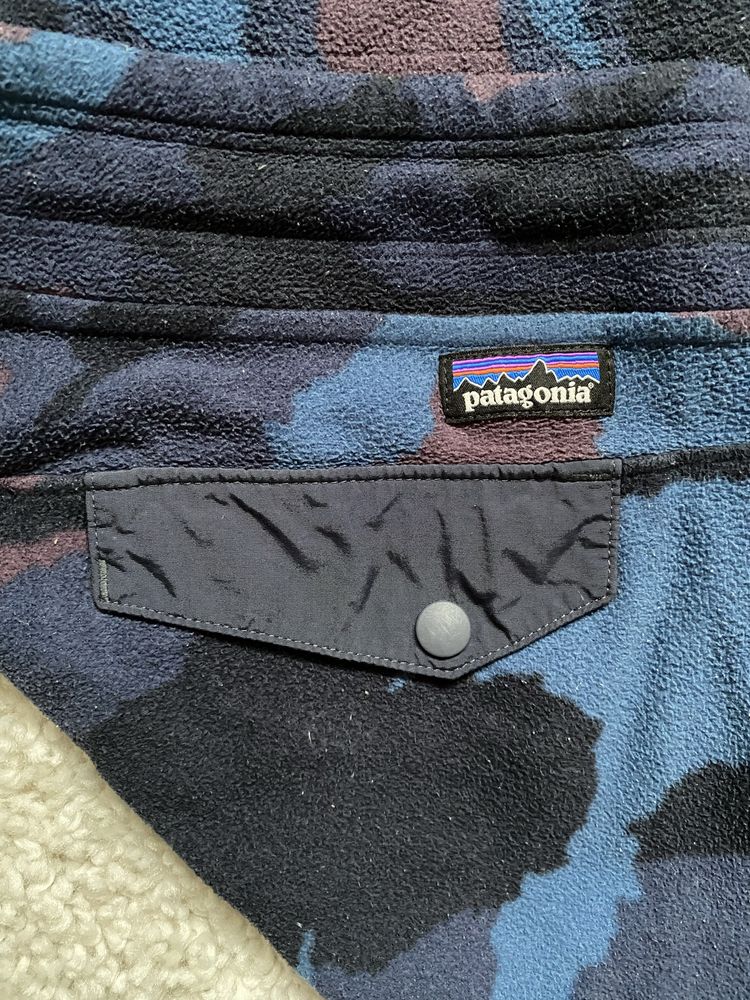 Флісові camo штани patagonia