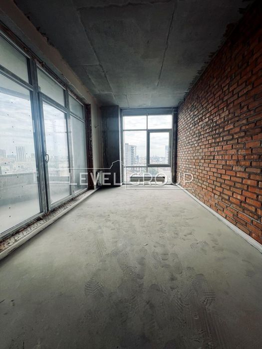 Центр! Продаж 3-к. панорамної квартири з терассою в преміум ЖК A52.