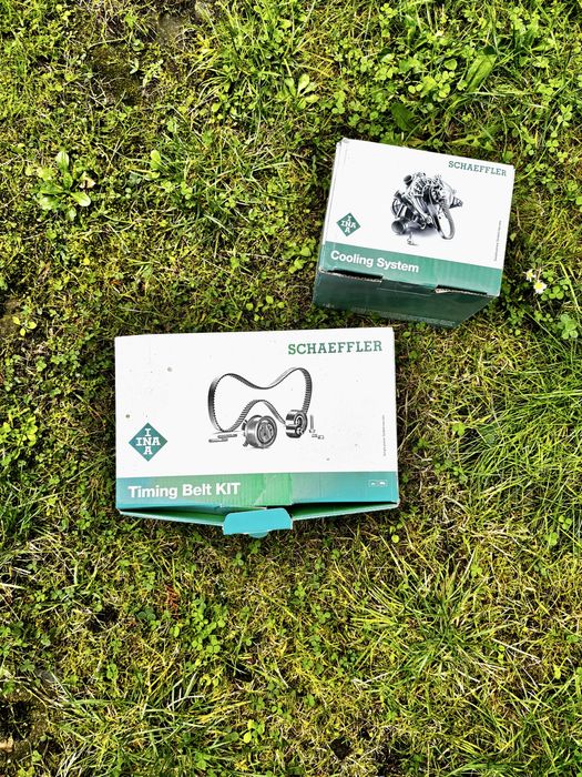 Schaeffler komplet rozrządu + pompa wody – NOWY