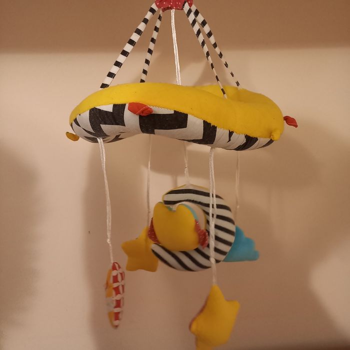 Мобіль Масік з блоком живлення на батарейки