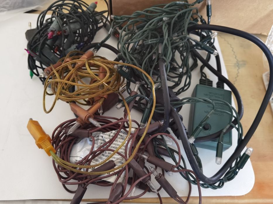 Árvore Natal 2mt Diversos Luzes e  bolas