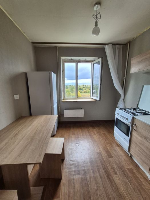 Продаж 2кім квартири, Виговського 11А, без комісії, Нивки/Сирець