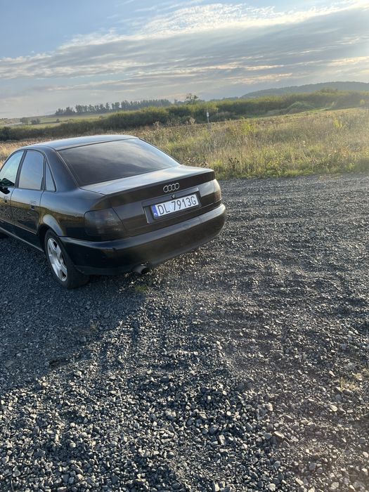 Audi a4b5  1.6 rok 1999
