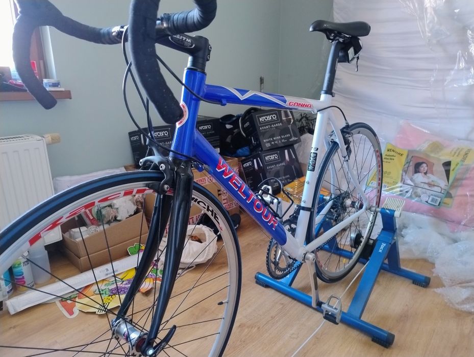 Rower szosowy WELTOUR Ganna