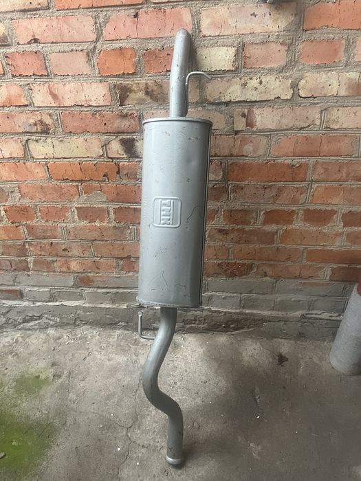 Продам глушник на ВАЗ