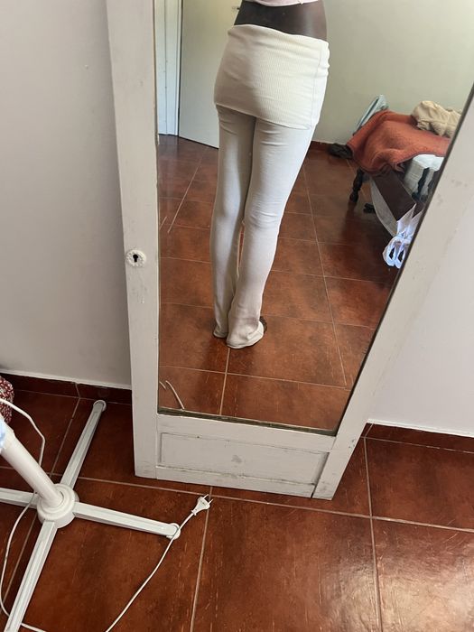 Calça flare da Zara